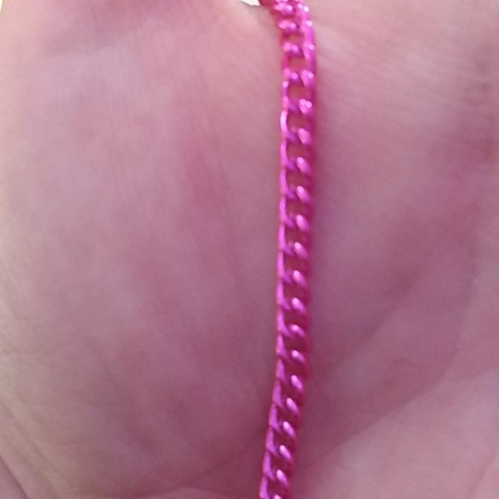 Chokers - Picture 3 of 3